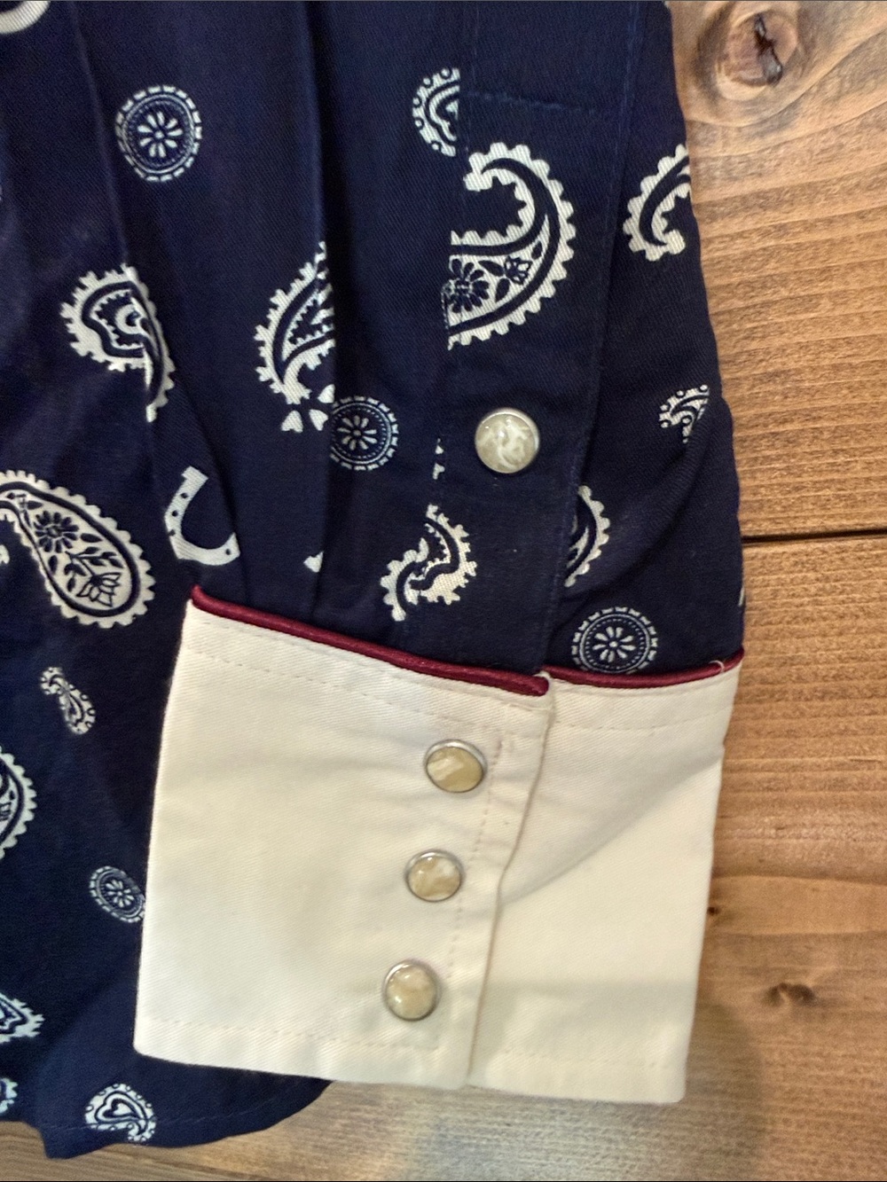 Wrangler Navy Paisley Western Pearl Snap Shirt with Cream Yoke - Picture 5 of 7